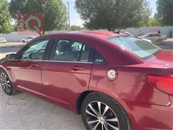 کرایسلەر 200